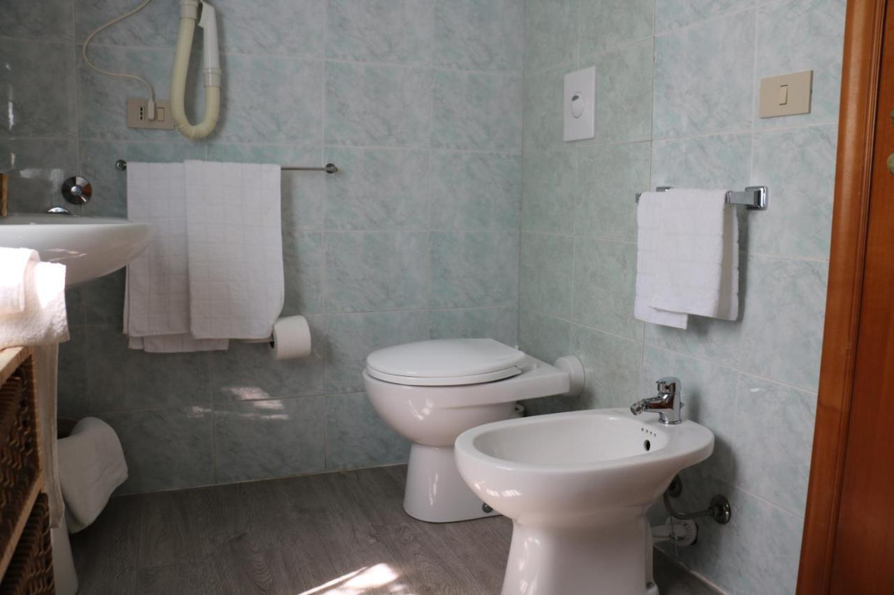 Albergo"Villa Biscotti" Пескичи Экстерьер фото